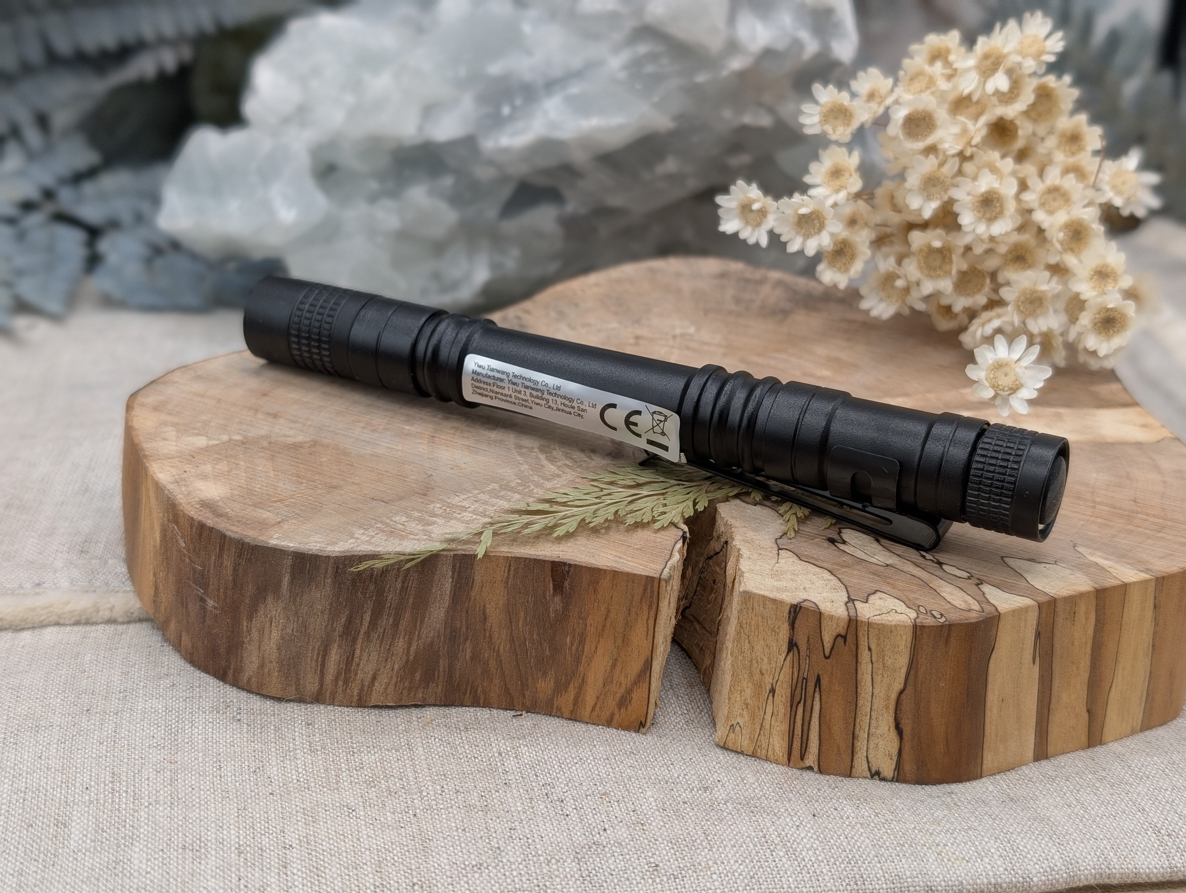 Blacklight for Uranium Glass